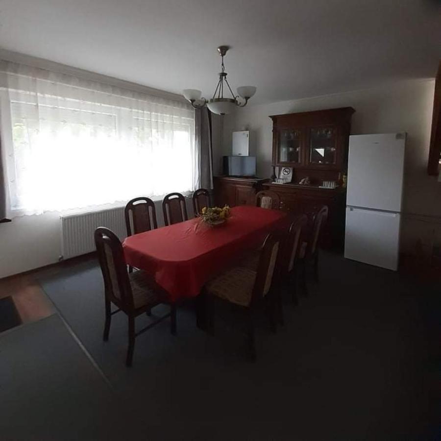 Pegazus Vendeghaz Hotel Hajduszoboszlo Bagian luar foto