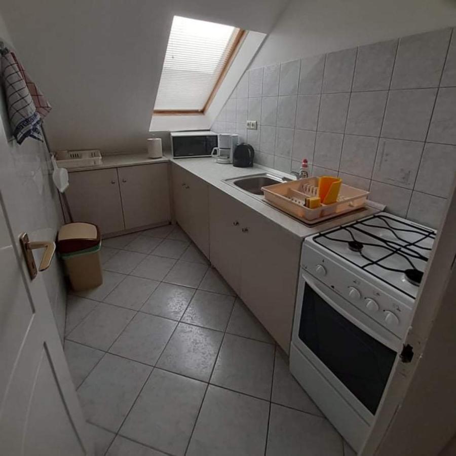 Pegazus Vendeghaz Hotel Hajduszoboszlo Bagian luar foto