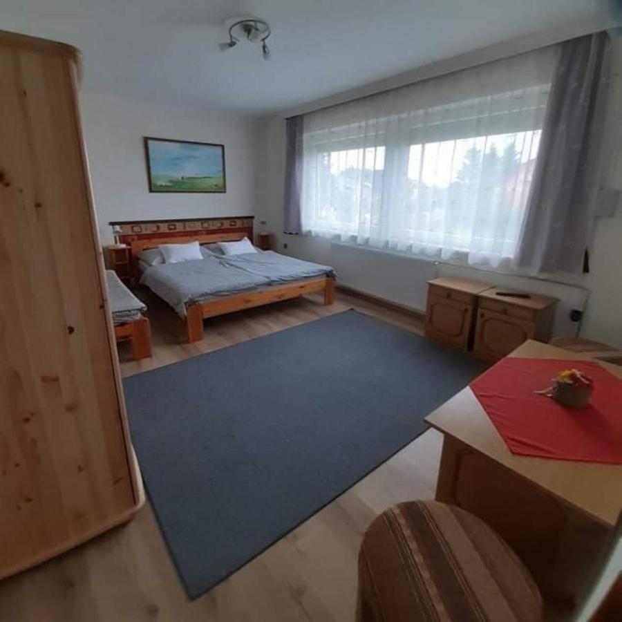 Pegazus Vendeghaz Hotel Hajduszoboszlo Bagian luar foto