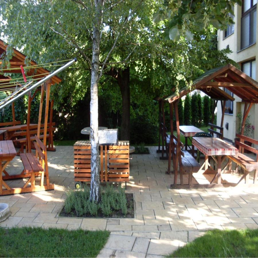 Pegazus Vendeghaz Hotel Hajduszoboszlo Bagian luar foto