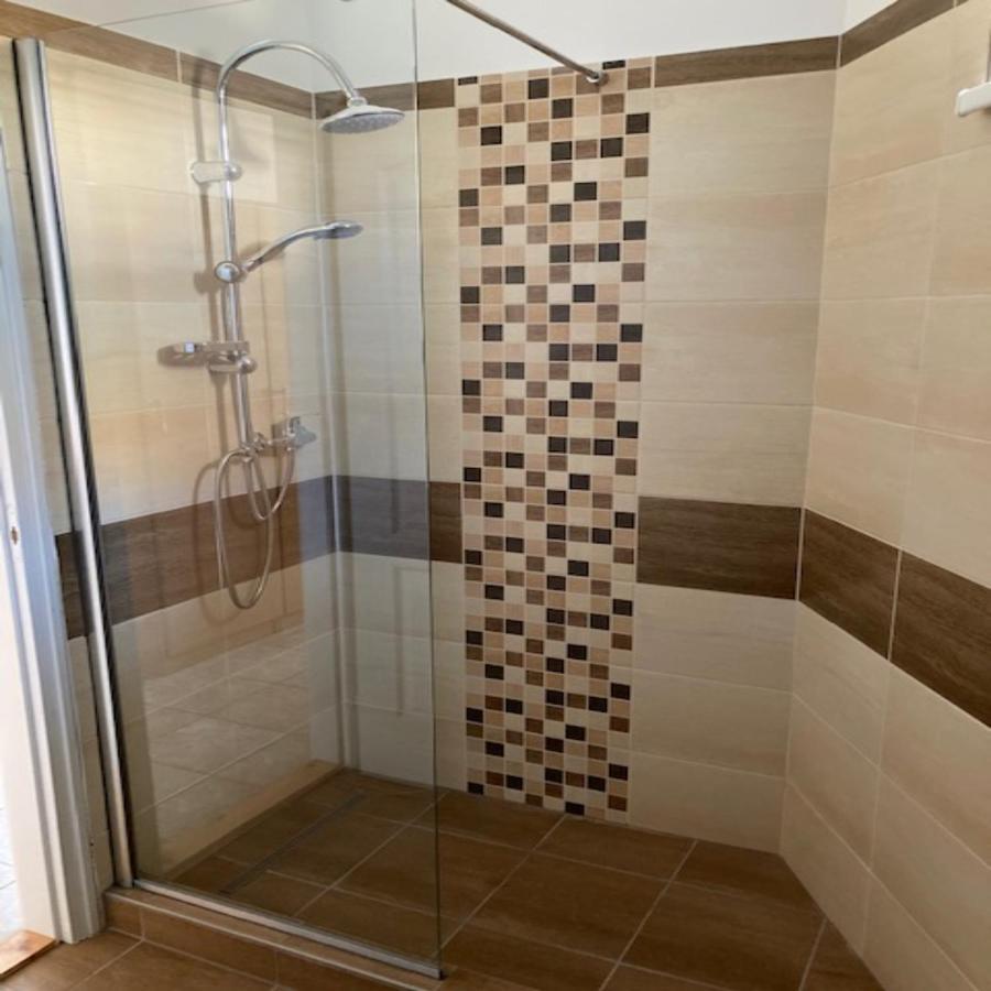 Pegazus Vendeghaz Hotel Hajduszoboszlo Bagian luar foto
